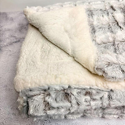 Micro-Mink / Sherpa Throw with Engraved Gift Tag